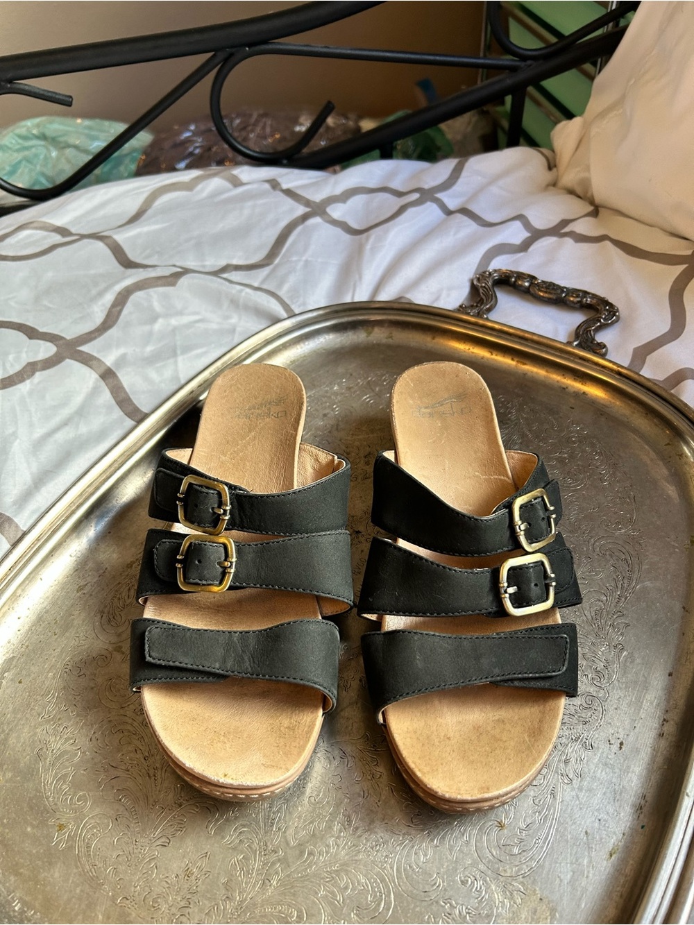 Dansko Women’s Black Leather Slide Sandals Wedge Straps Buckle US 8 EU 39